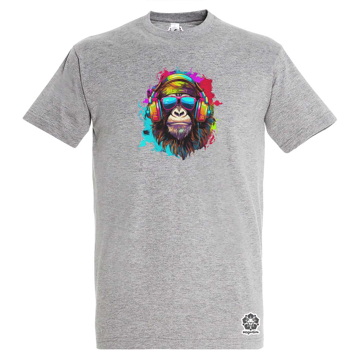 Gorilla zenét hallgat v4 egyedi póló 