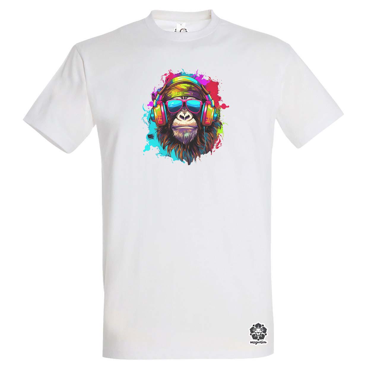 Gorilla zenét hallgat v4 egyedi póló 