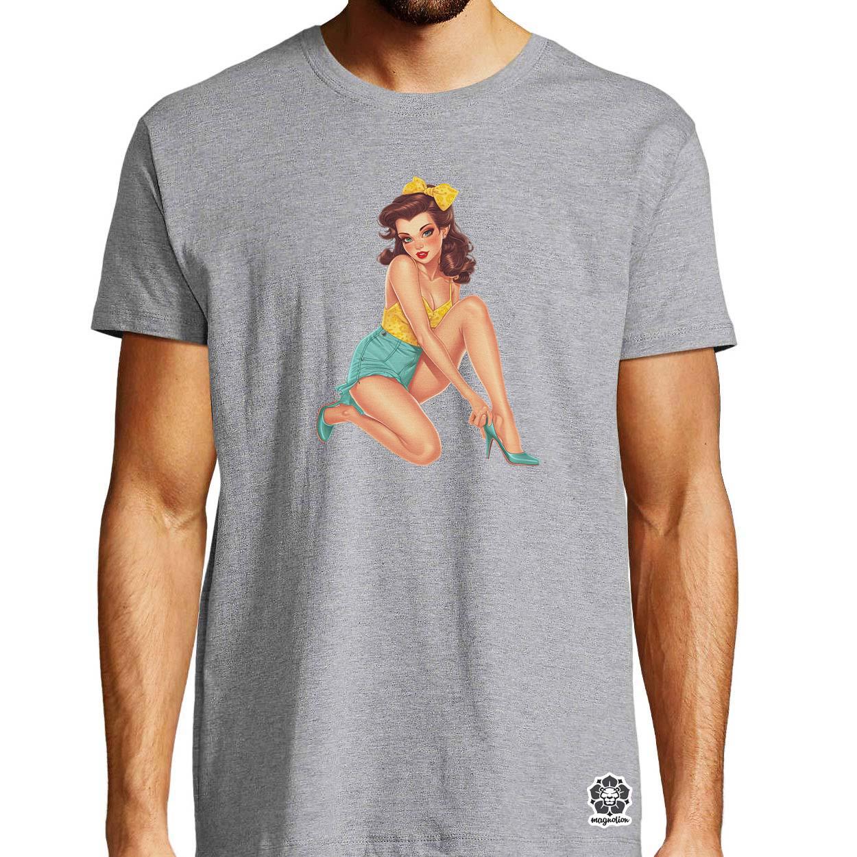 Pin-up girl v23 egyedi póló 