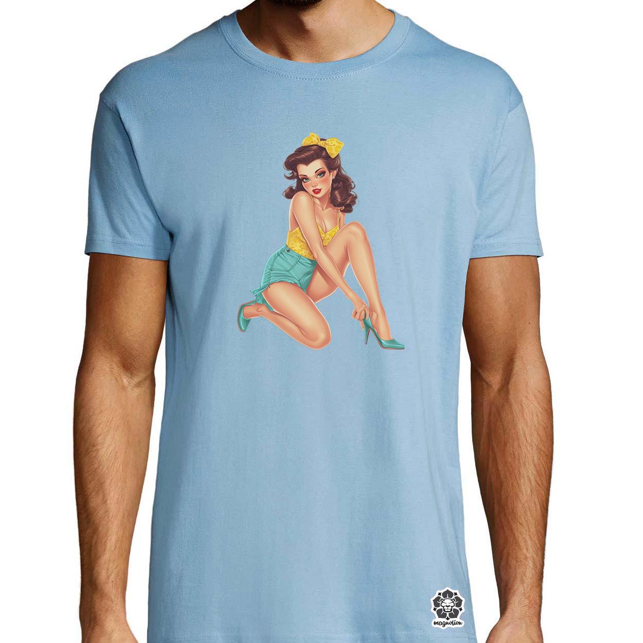 Pin-up girl v23 egyedi póló 