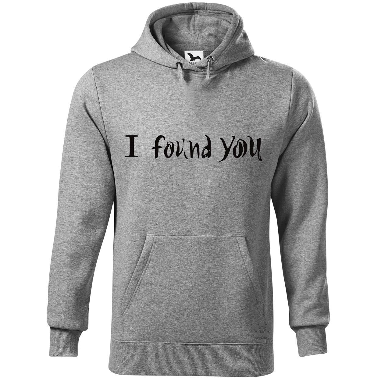 I find U v8 egyedi  pulóver 